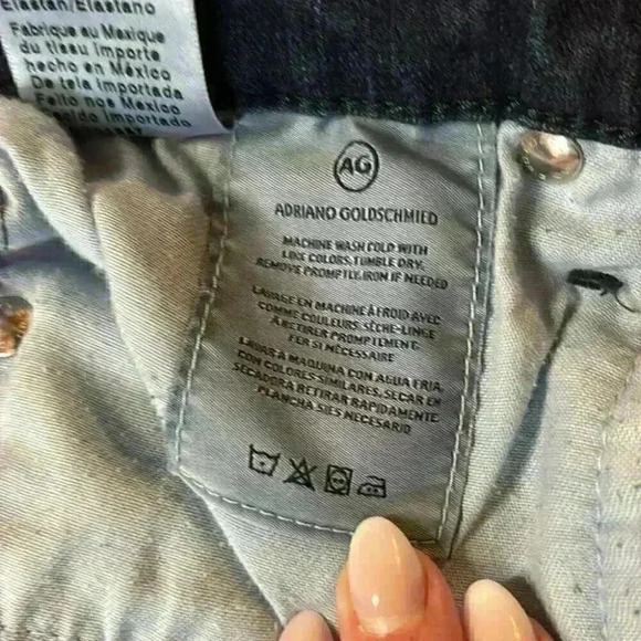 AG Jeans, The Abbey Mid Rise Super Skinny. Size 29R, Dark Wash. - Picture 13 of 13